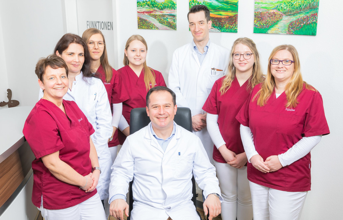 Praxisteam Siedlung Dr. Michael Jovnerovski